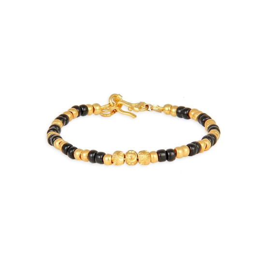 PAIR OF 22KT YELLOW GOLD BRACELETS WITH BLACK BEADS