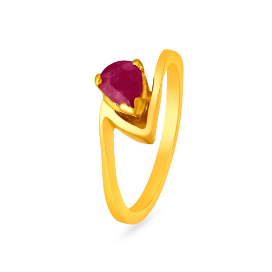 22KT GOLD AND RUBY FINGER RING